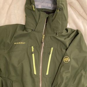 Swiss Mammut DRYtech outdoor all weather technical jacket